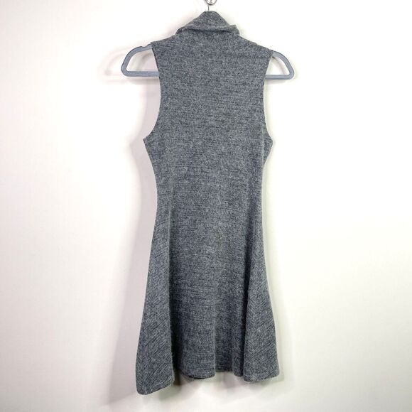 J.O.A. Revolve Angora Blend Sleeveless Turtleneck Sweater Dress Size Small - Picture 2 of 8
